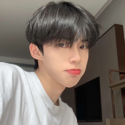 高冷霸气真人微信头像