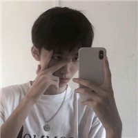 超酷自拍男生头像