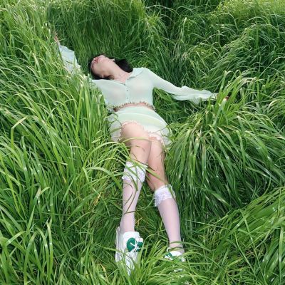 夏季清新甜美女生头像