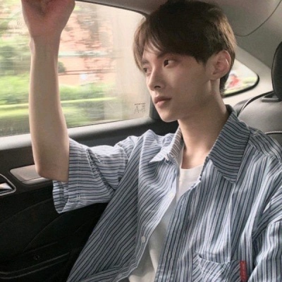 酷酷帅帅的男生微信头像