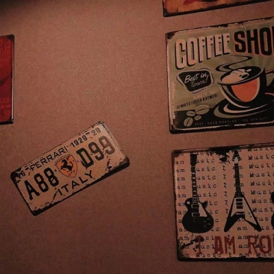 ins风可爱的带字空间意境微信头像