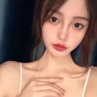 酷酷的真人女生微信头像