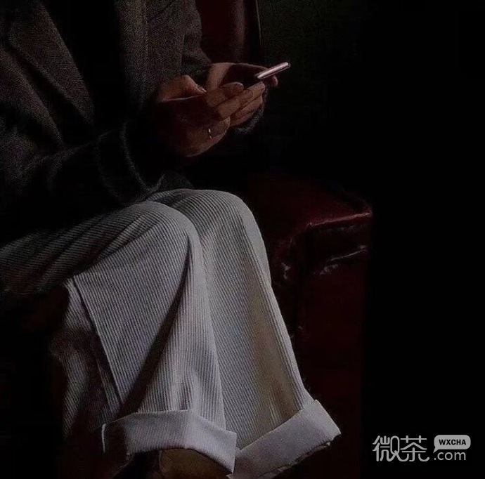 美好的抽象派的微信朋友圈背景图