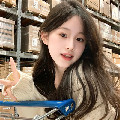 充满甜美感的很温柔的女头