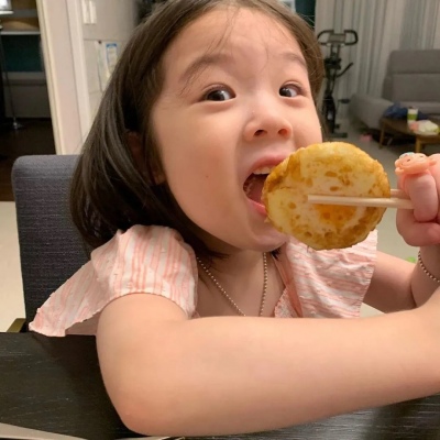 2021最火爆的可爱萌娃微信头像