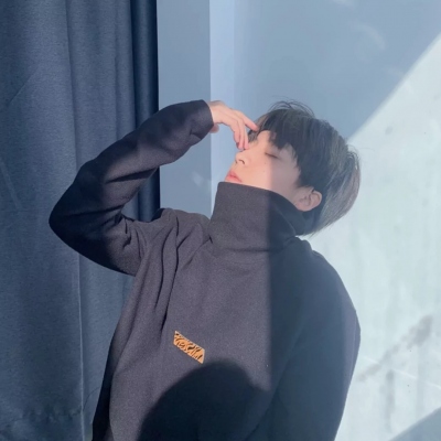 优质帅气的阳光男生头像