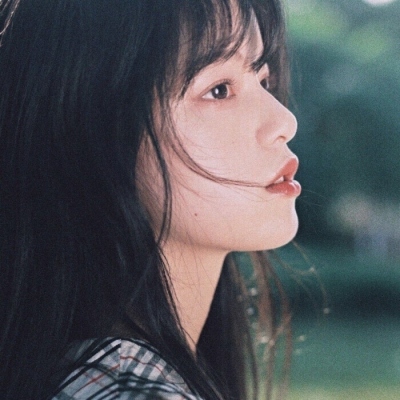 清纯御姐风女孩微信头像