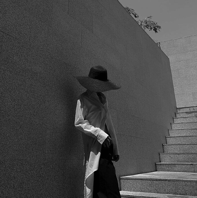 超拽超酷的盐系小姐姐微信头像