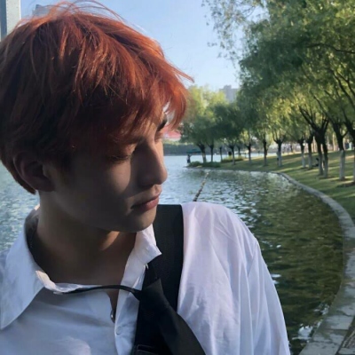 很酷很飒的男生微信头像