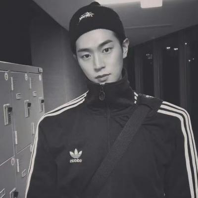 优质男必备简约头像