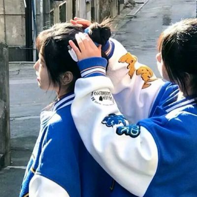 可爱又俏皮的闺蜜头像