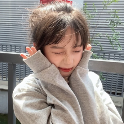 奶凶奶凶可爱萌系女生微信头像