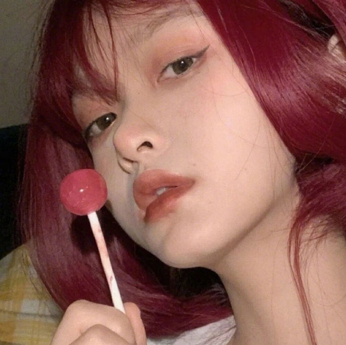 复古超美的女生个性微信头像