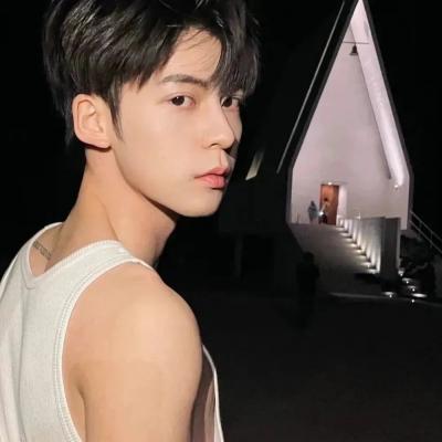 暖男必备的帅哥头像