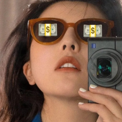 满眼都是钱的可爱微信头像