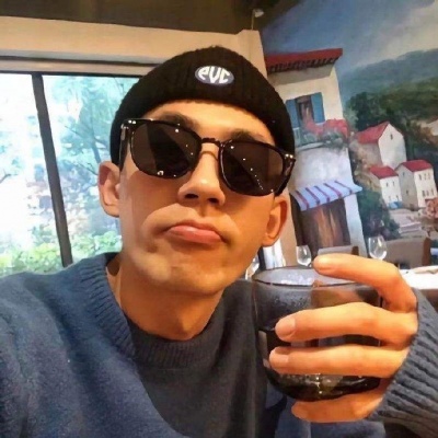 很酷痞帅的真人男生微信头像