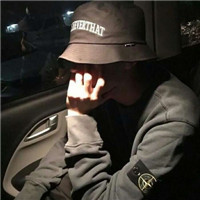 冷漠超酷男生微信头像