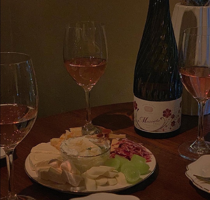 有意境有氛围的庆祝微信素材图片