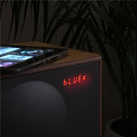 能够让人瞬间哭的微信背景图片