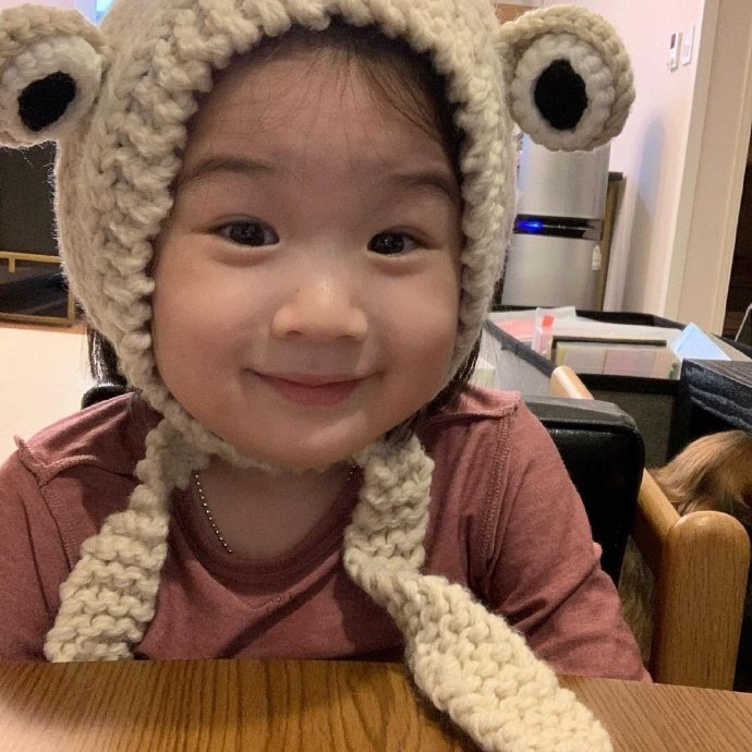 女生可爱沙雕可盐可甜的微信头像