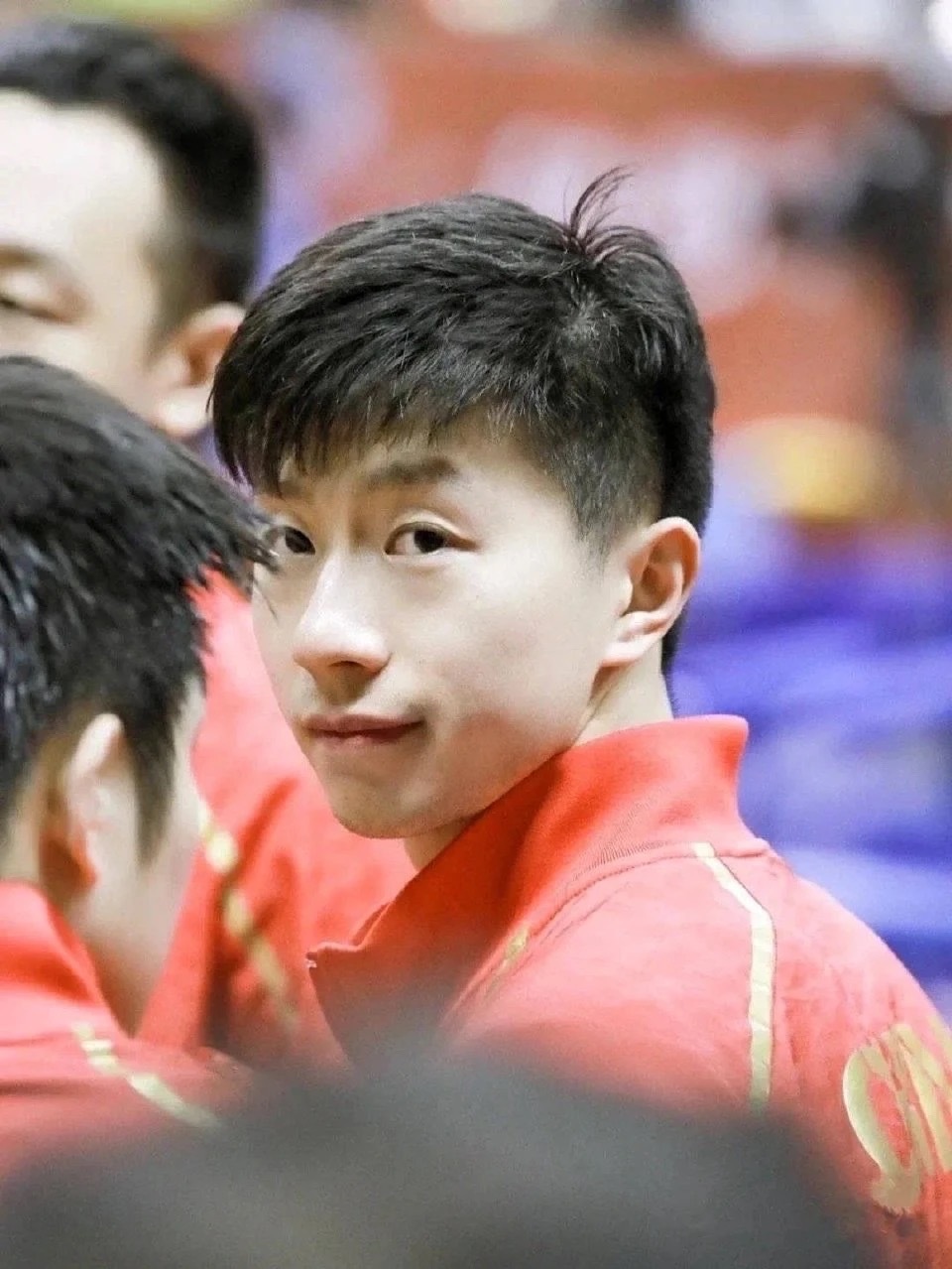 马龙帅气微信头像