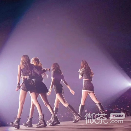 宝藏女孩blackpink背影合照