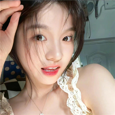 超级好看的女生头像