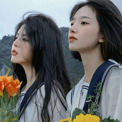 超开心洒脱的闺蜜双人微信头像