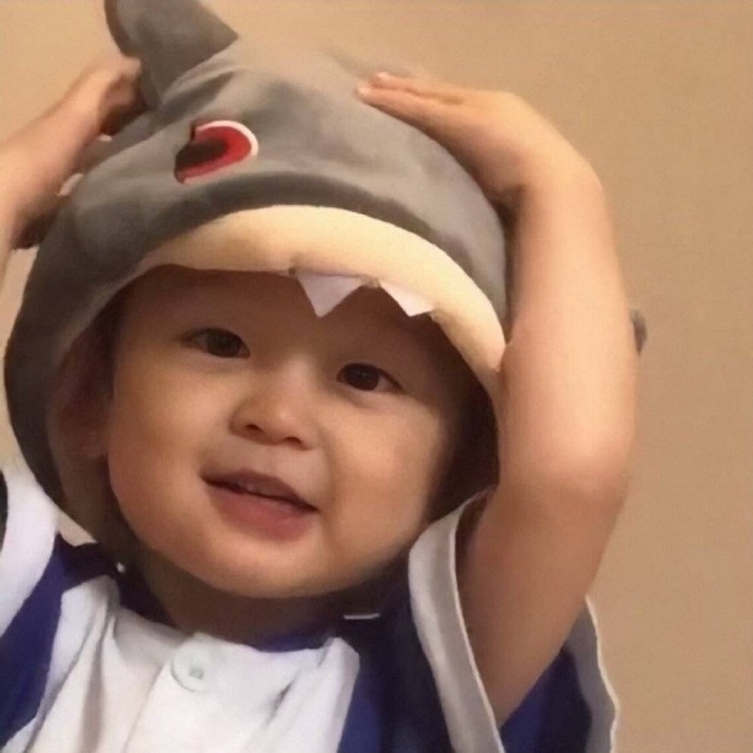 一组可爱搞怪的呆萌微信头像