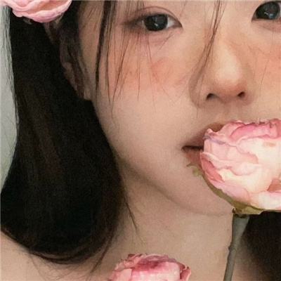 清冷风女头真人头像