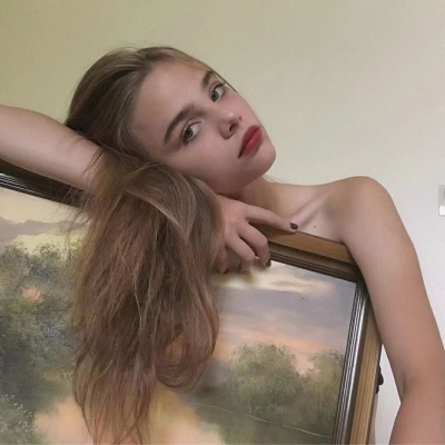 清纯可爱的欧美风高颜值头像