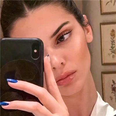 ins性感好看的肯豆头像