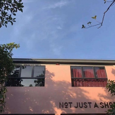 最新款治愈风景微信头像