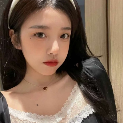 可爱甜美夏季女生微信头像
