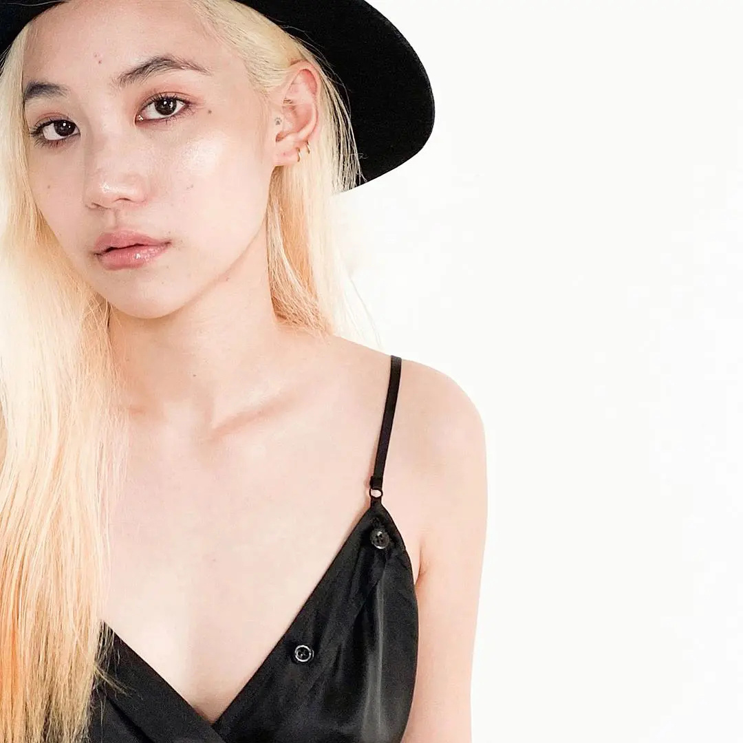 禁忌女孩娜诺微信头像