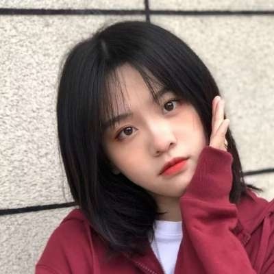 最新红色喜庆感跨年女生头像